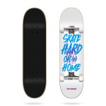 Tricks Hard 8" Skateboard completo